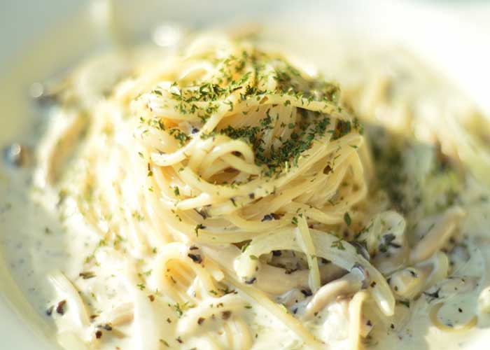 Pasta cacio e pepe