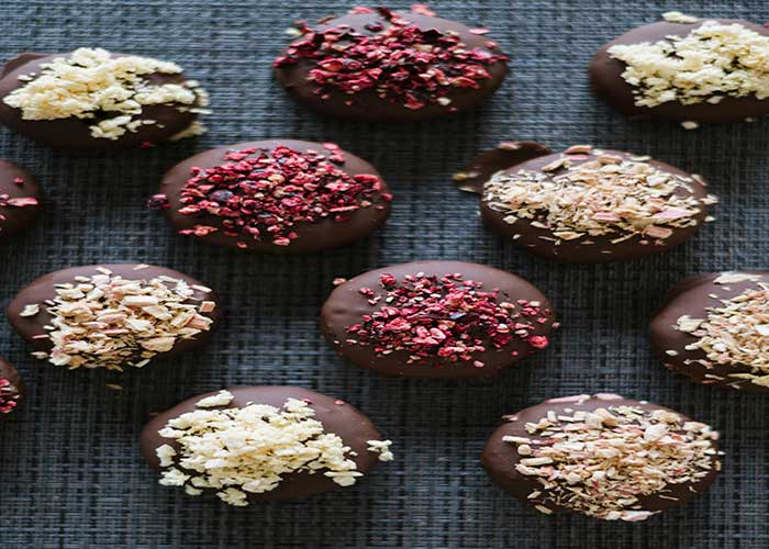 Trufas de cava y frambuesa